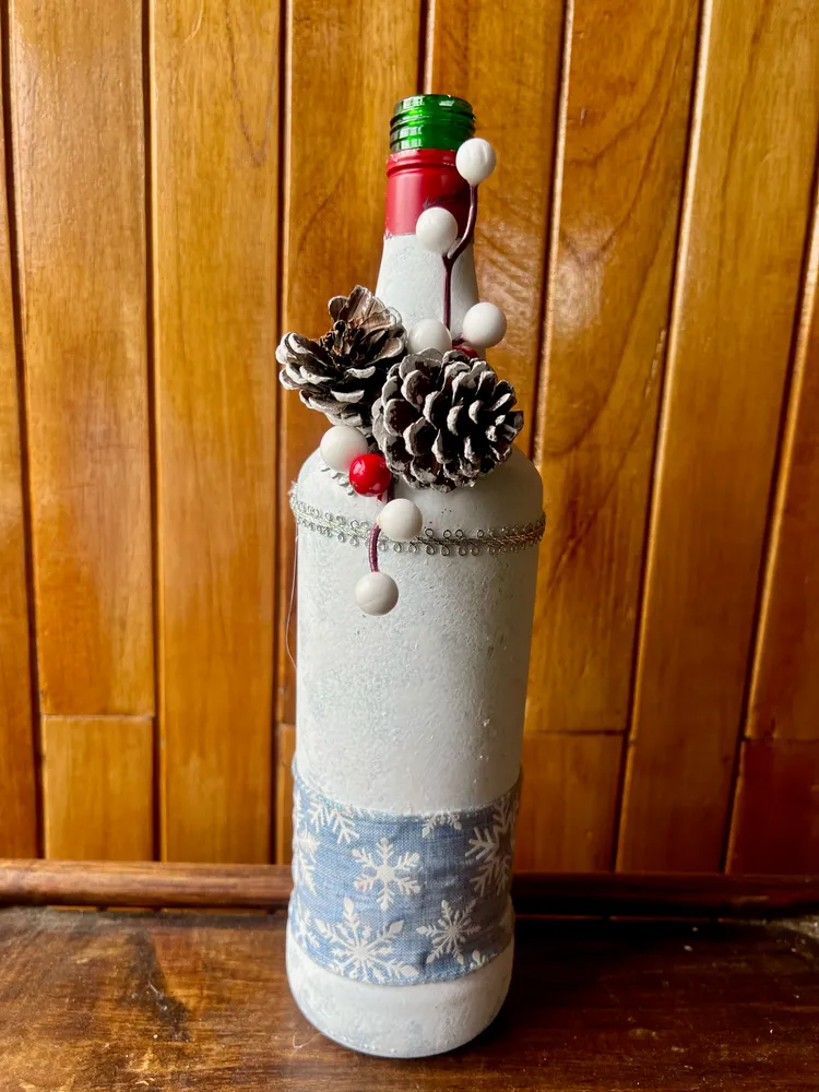 Botella Invernal "Nieve y Piñas"